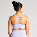 Performance Workout Sports Bra in Lavendel (Lavender Dew); funktionaler Sport-BH mit two-strap cross-back Design am Rücken für starken Halt und maximale Bewegungsfreiheit beim Fitness und Cardio-Training.