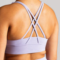 Performance Workout Sports Bra in Lavendel (Lavender Dew); funktionaler Sport-BH mit two-strap cross-back Design am Rücken für starken Halt und maximale Bewegungsfreiheit beim Fitness und Cardio-Training.