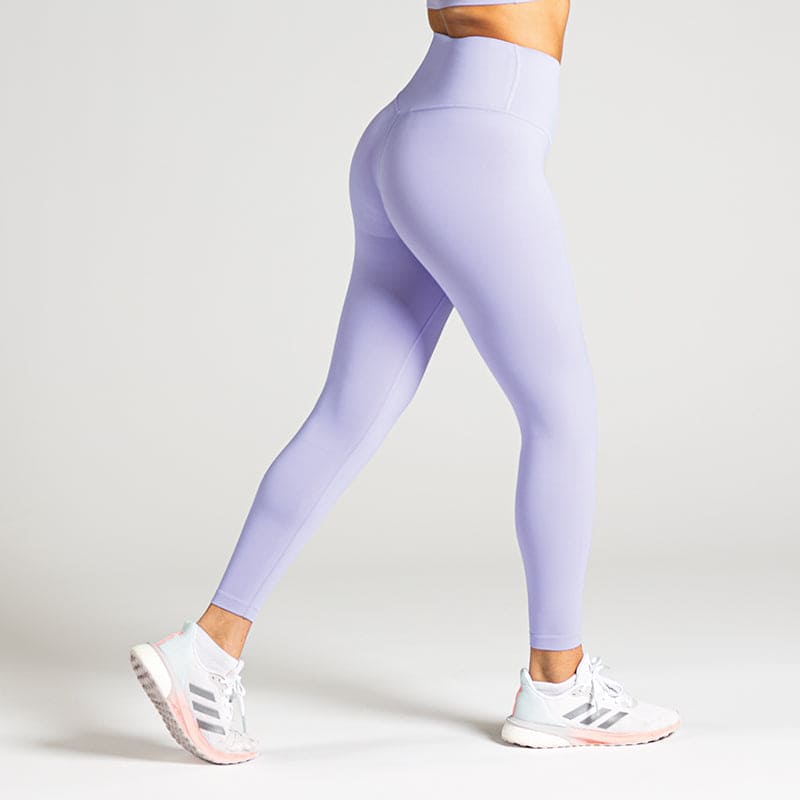 Performance Workout Leggings in Lavendel (Lavender Dew); blickdichte High Waist Fitness-Leggings mit breitem Komfortbund für maximalen Halt beim Gym-Training.