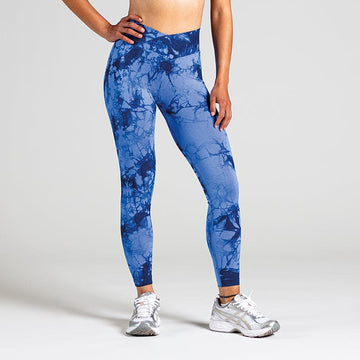 Energy Workout Leggings in Royalblau; blickdichte Shaping-Leggings mit V-Shape Bund für Fitness und Gym Training.